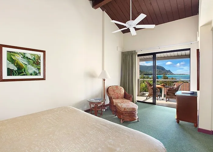 Resort Sunflower & Runaway Bay
